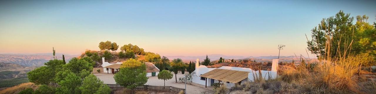 Apartamentos Rurales Mirador Del Negratin Куэвас-дель-Кампо Экстерьер фото